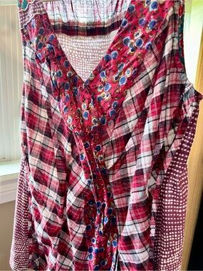 Anthropologie Red Plaid & Floral Mixed-Print Sleeveless Top